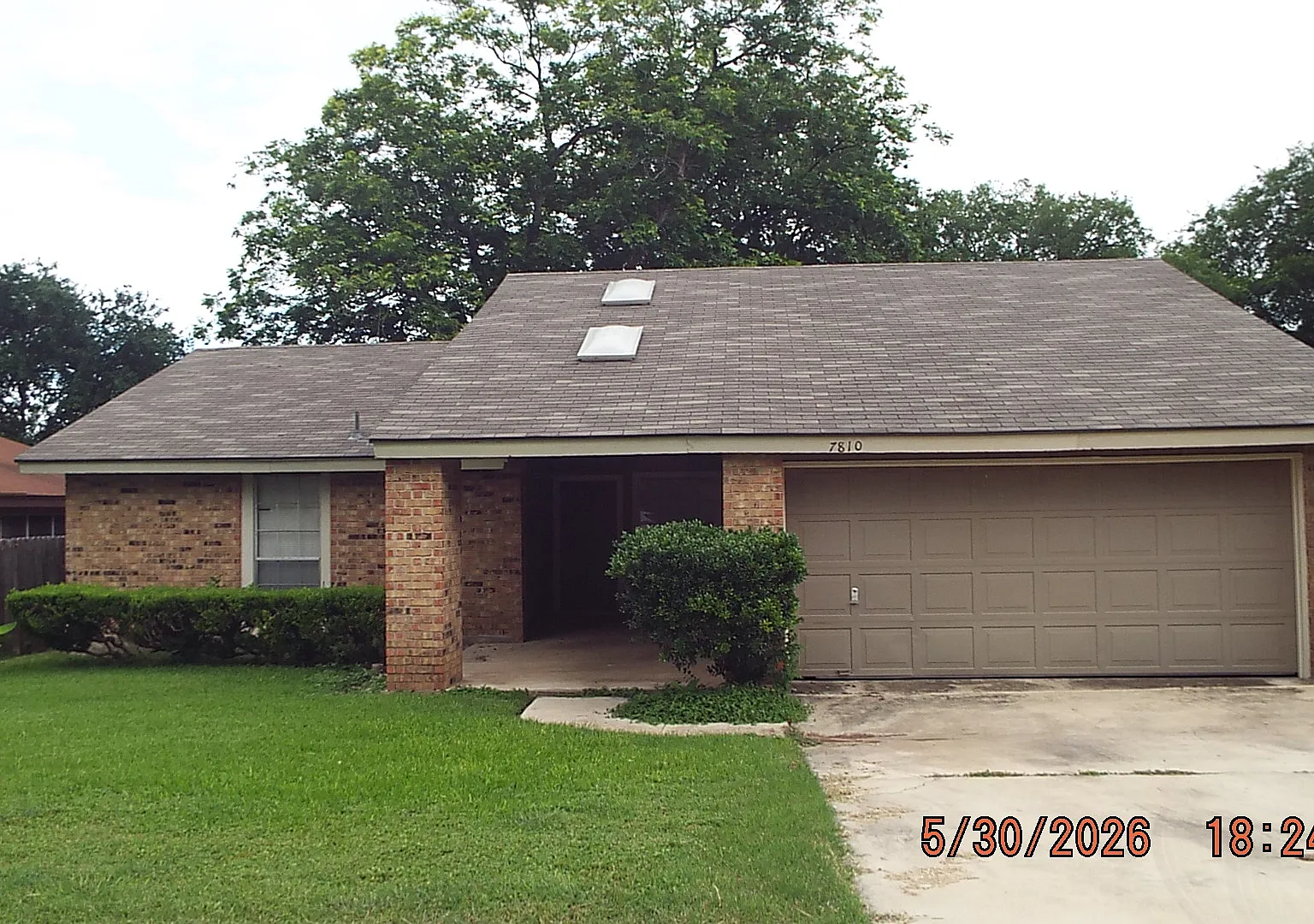 3 bed, 1140 sqft, $1,645 — Photo 1