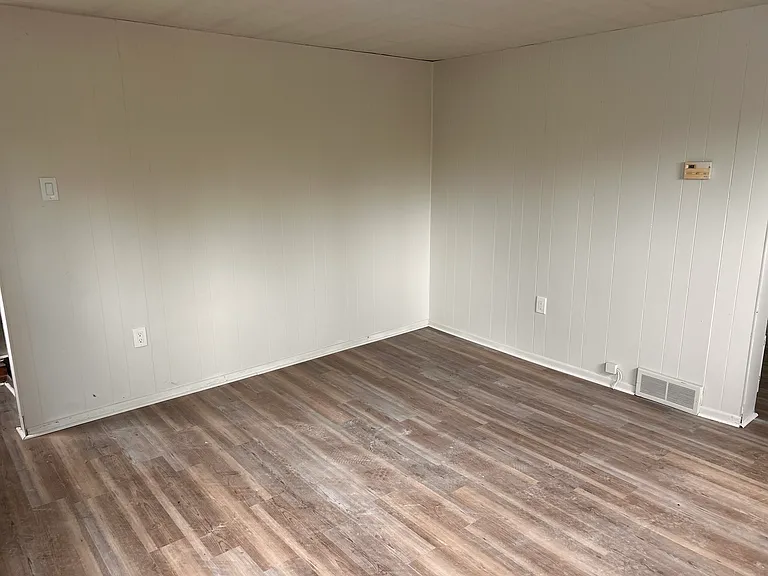 2778 Mount Troy Rd — Photo 13