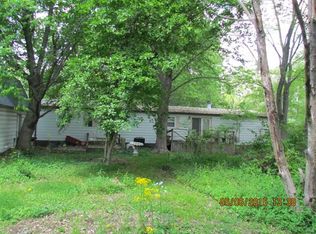 309 Briddick St, Eldorado, IL 62930