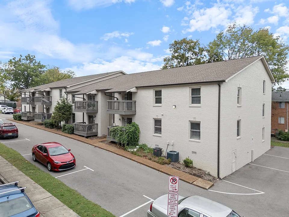 1908 Convent Pl #15