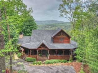 902 Laurel Creek Trl, Blue Ridge, GA 30513