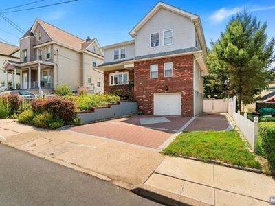 226 Franklin Ave, Hasbrouck Heights, NJ, 07604