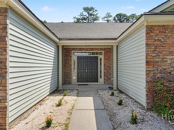 3rd image of 466 Stonebridge Circle