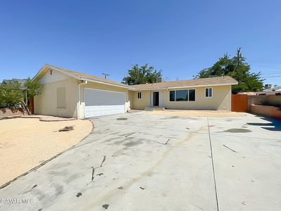 43854 Fern Ave, Lancaster, CA, 93534