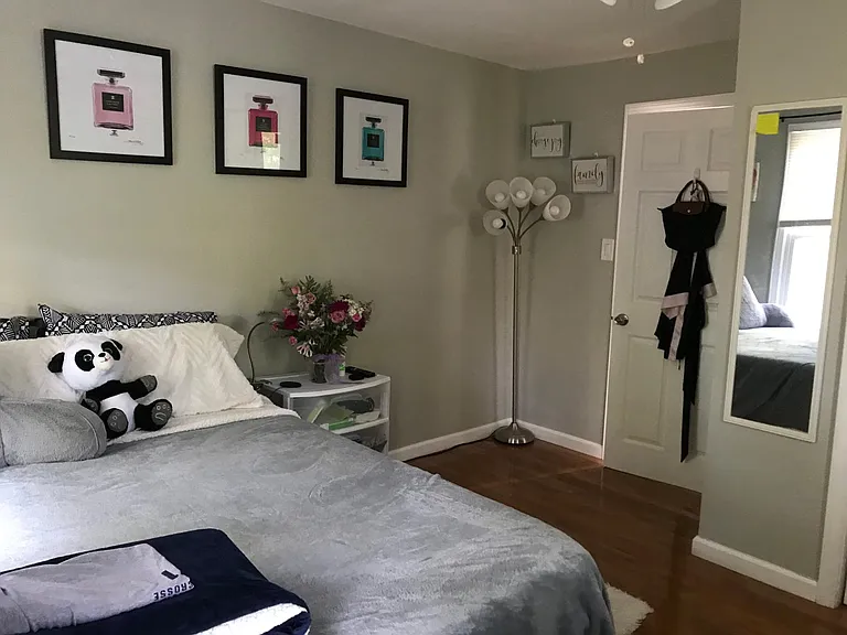 1st floor bedroom
