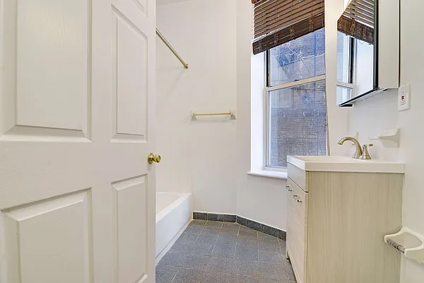 Rented by LG Fairmont Group | media 26