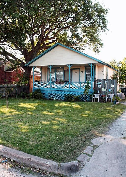 1st image of 4816 Avenue Q 1/2