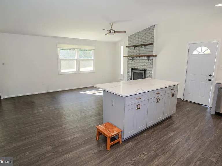 2816 Ballenger Creek Pike — Photo 7