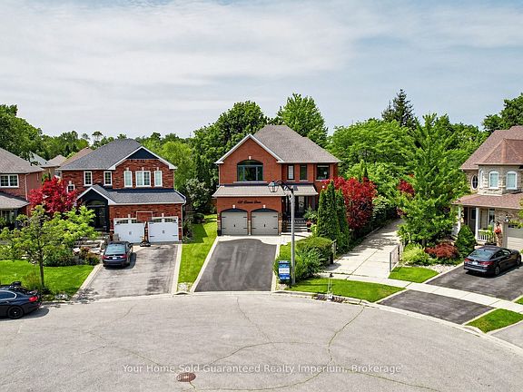 2nd image of 832 Darwin Dr