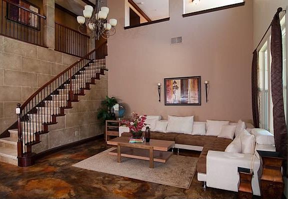 5th image of 1077 Southbridge Cir
