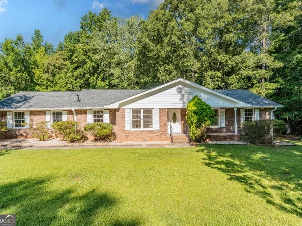 115 Brookwood Ln, Fayetteville, GA 30215