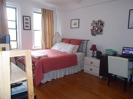 Rented by Pink Stone Realty LLC | media 23