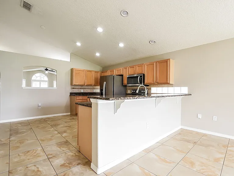14643 Lady Victoria Blvd — Photo 9