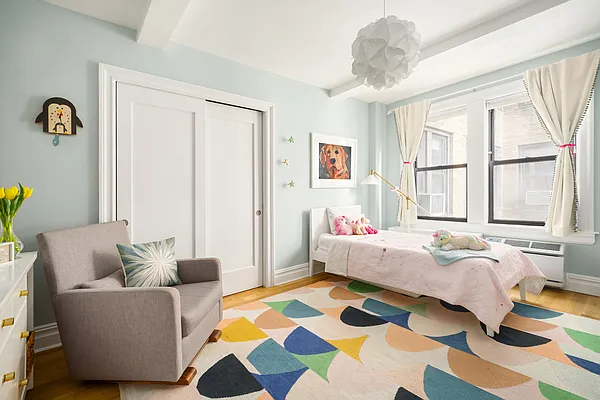 Sold by Douglas Elliman | media 10