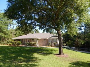 425 Ridge Lake Rd, Crestview, FL 32536