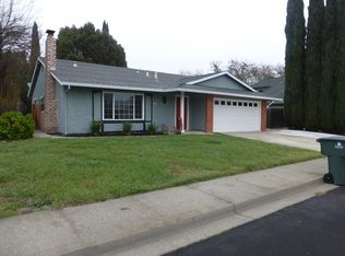 686 Claremont Dr, Vacaville, CA 95687