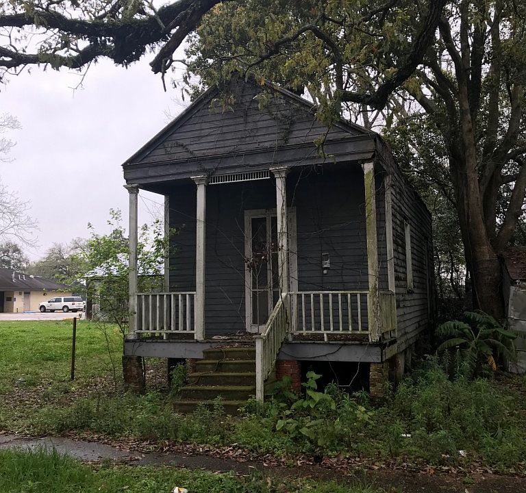 1st image of 419 Williams St