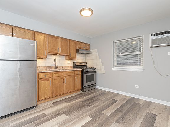 2nd image of 1601 S 59th Ave