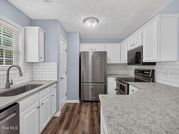 2nd image of 247 Ross Court