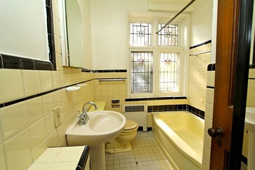 3rd image of 7545 Cromwell Dr #3S