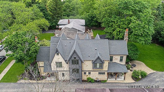 1st image of 305 Van Damin Ave