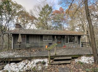 N9099 Adams Rd, East Troy, WI 53120