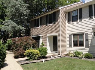 515 Kings Croft, Cherry Hill, NJ 08034
