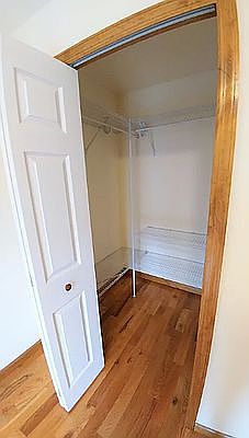 4th image of 80 Coffey St Floor 1