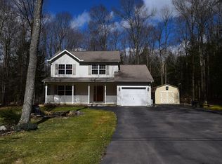 220 George Dr, Blakeslee, PA 18610