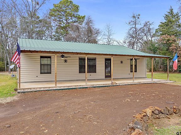 2nd image of 326 Ella Ln