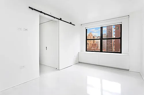 237 Madison Ave Photo 1