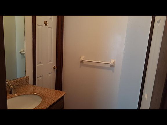 4th image of 5753 Rivermill Cir