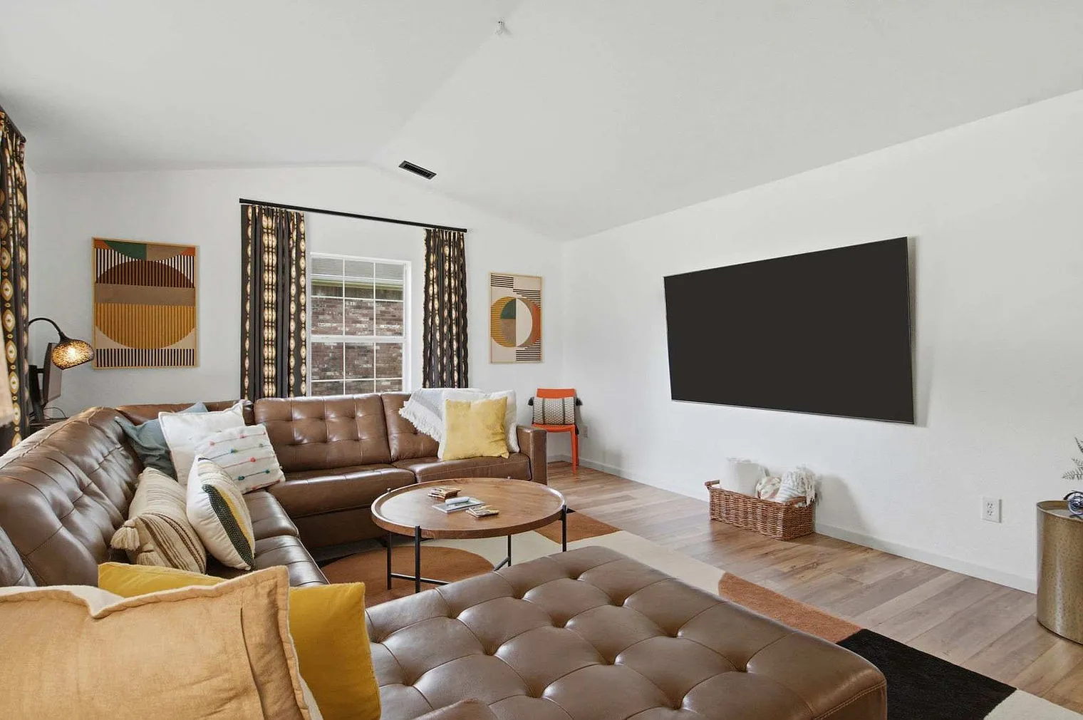 2 bed, 2.0 bath, $4,993 — Photo 1