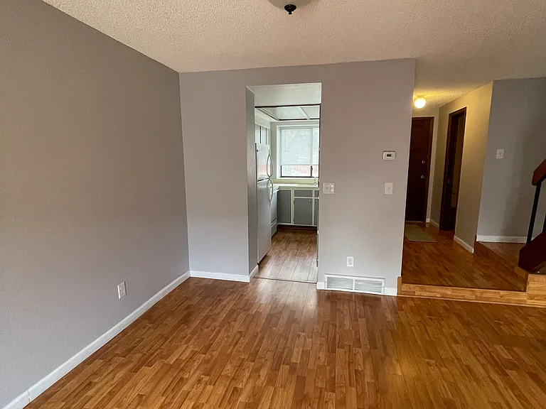 1331 Birch St #7 — Photo 11