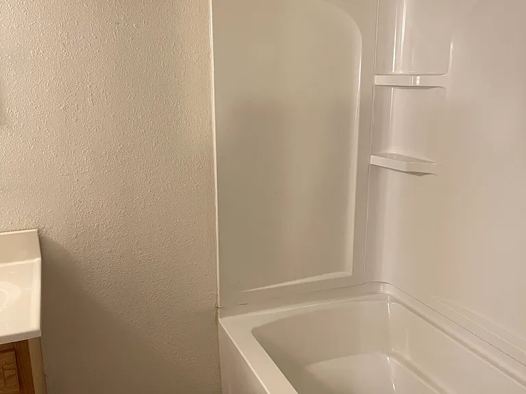 211 Church St #4 — Photo 7