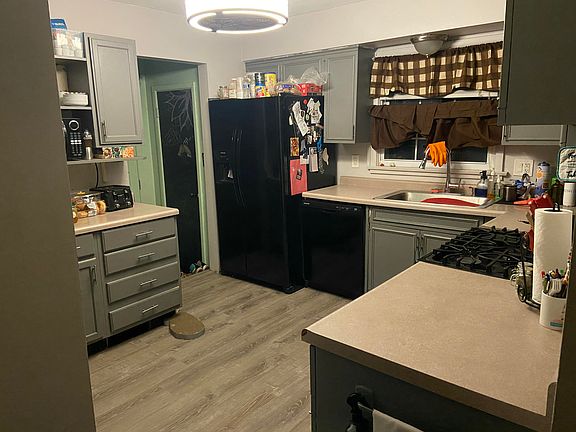 4th image of 7614 Maryland Ave
