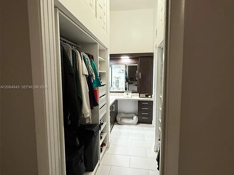 19231 NW 67th Pl — Photo 16