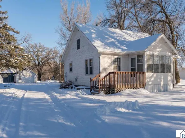 12295 Wilton Bridge Rd, Waseca, MN 56093