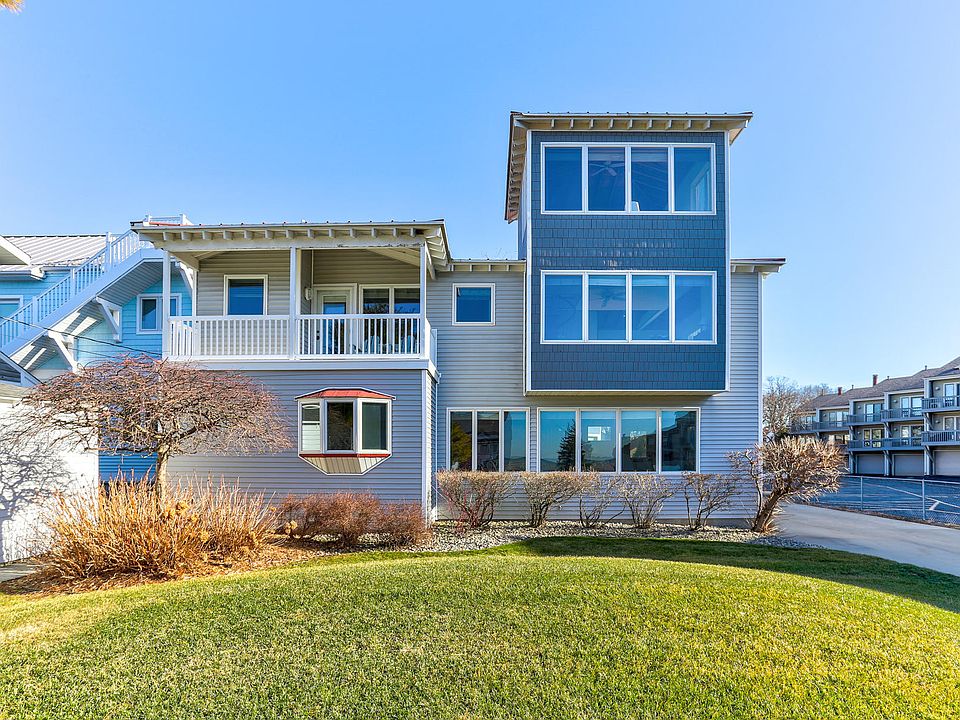 1st image of 4 Willow Ct #13