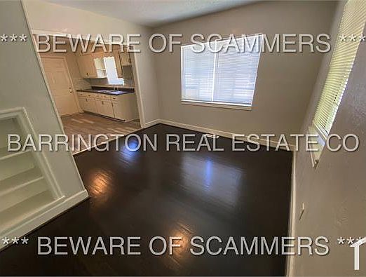 3rd image of 8242 Vassar Ave