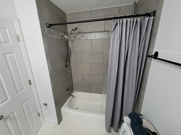 2221 Colony Dr SW — Photo 13