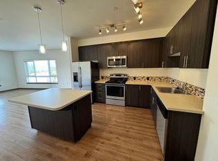 F580 8th Ave NE #310, Issaquah, WA 98029