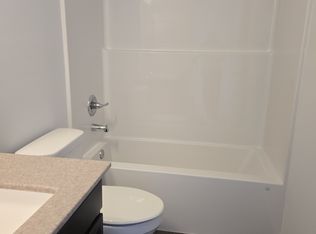 1006 E Booneslick Rd #1006, Warrenton, MO 63383