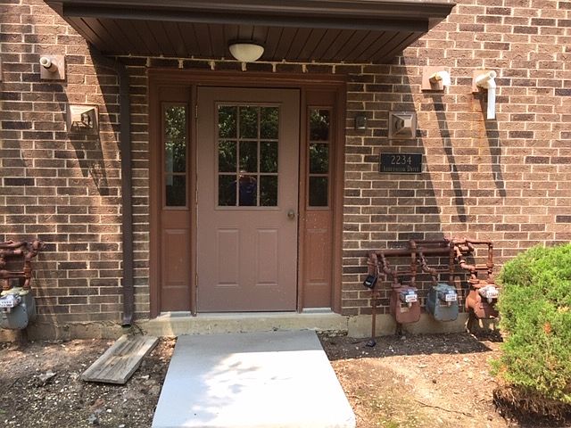 1st image of 2234 Abbeywood Dr APT A