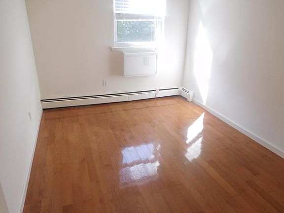 3rd image of 4220 235th St APT 2