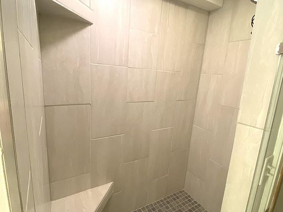 4th image of 1636 S 4th Pl