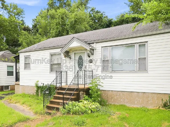 10175 Cloverdale Dr, Saint Louis, MO 63136