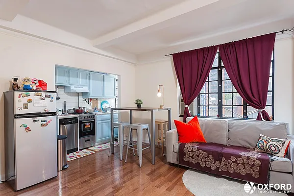 Rented by Oxford Property Group | media 9