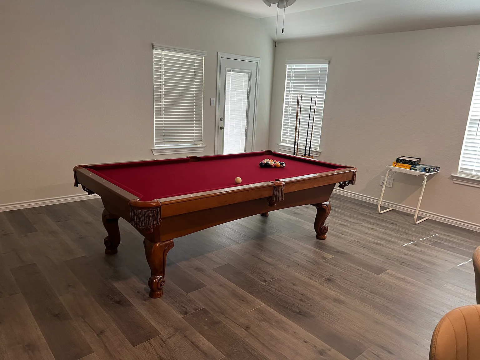 4 bed, 2080 sqft, $2,400 — Photo 3