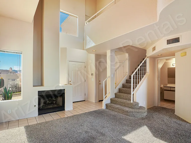 420 Acoma Blvd S #34 — Photo 4